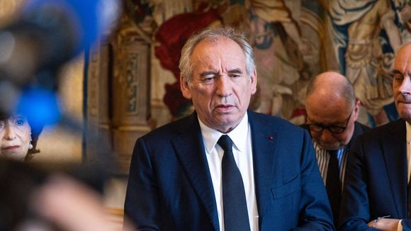 "Même tes enfants tu les as abandonnés" : Au coeur de l'affaire Bétharram, François Bayrou réagit au témoignage de sa fille et se fait épingler